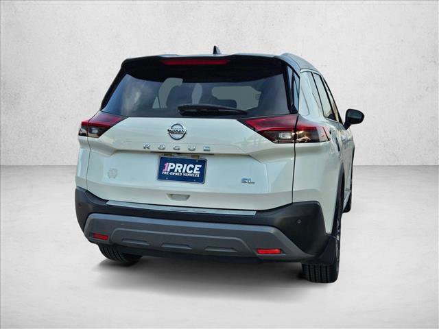 Used 2021 Nissan Rogue SL w/ Premium Package image 2