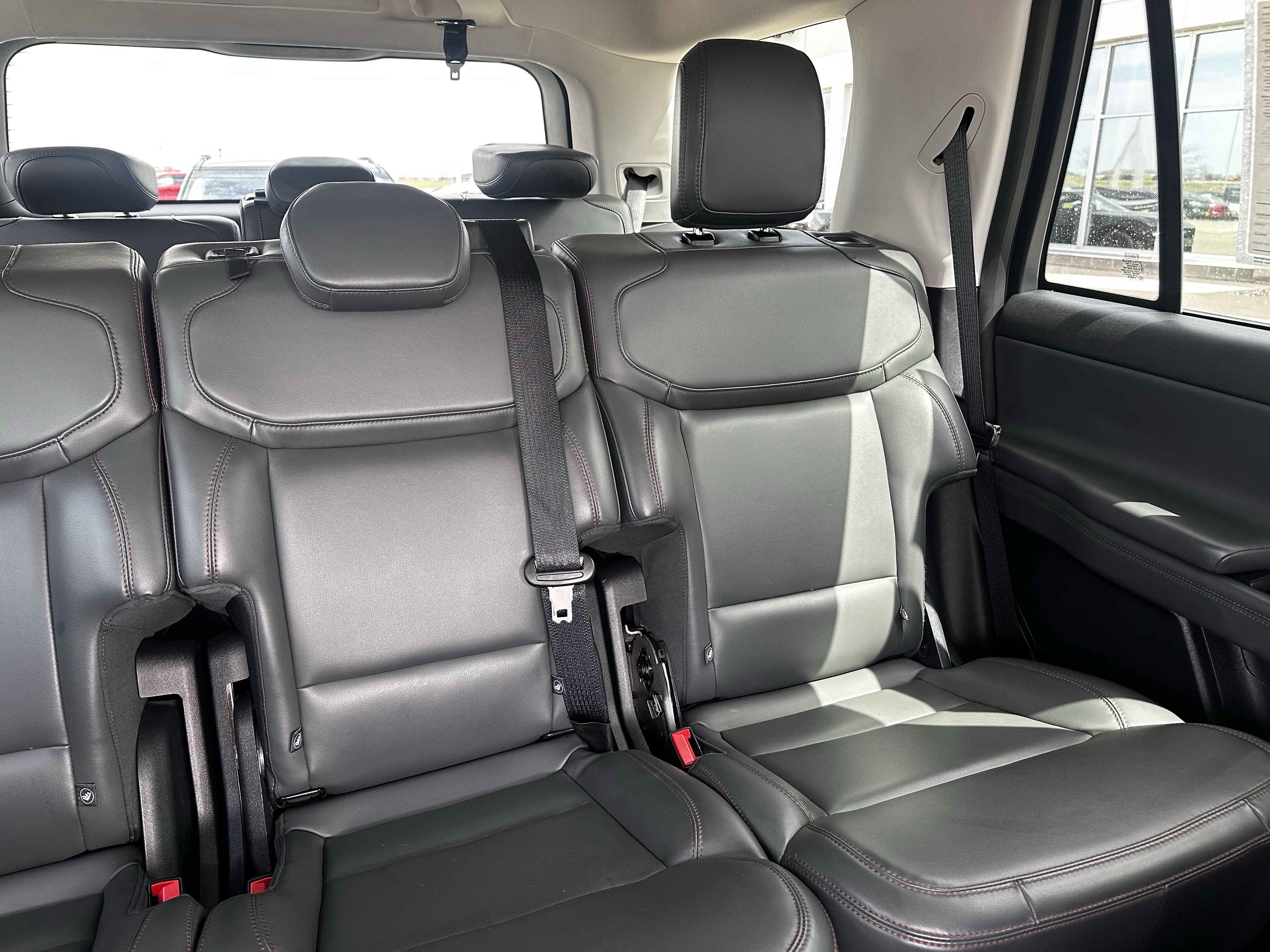 Certified 2025 Ford Expedition Active AWD/4WD image 14