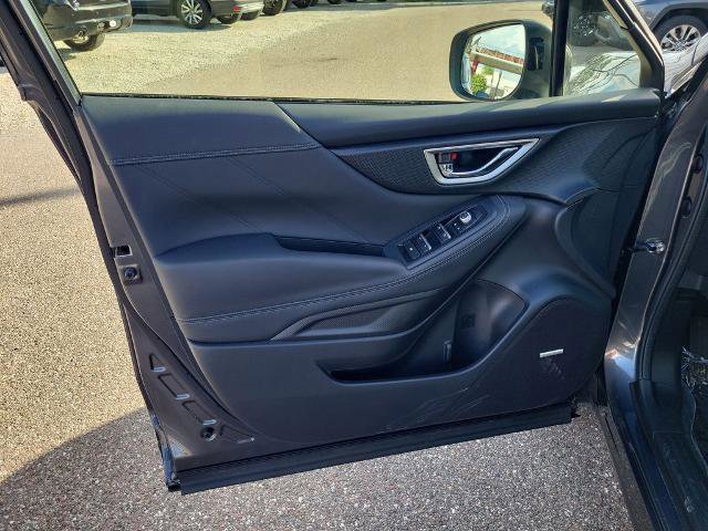 Used 2021 Subaru Forester Limited AWD/4WD image 23