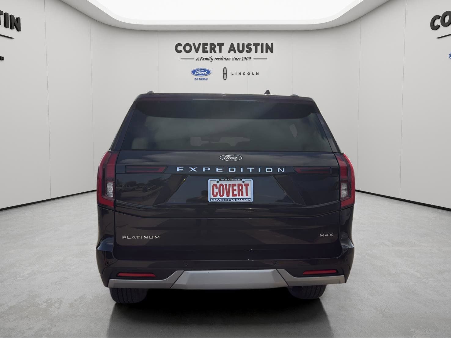 Certified 2025 Ford Expedition Max Platinum AWD/4WD image 4
