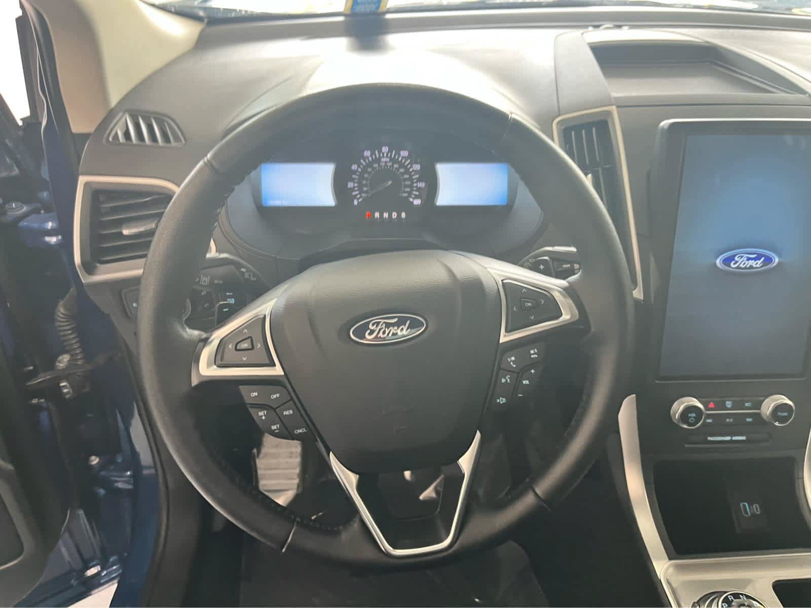 Certified 2024 Ford Edge SEL w/ Convenience Package AWD/4WD image 13