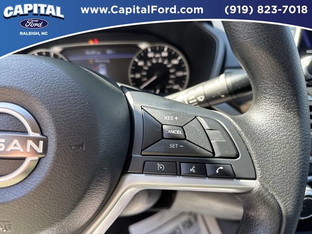 Used 2025 Nissan Altima 2.5 SV AWD/4WD image 23