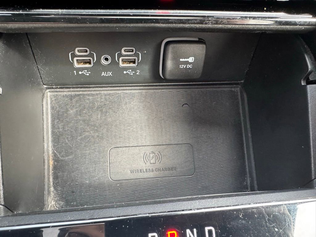 Used 2024 Jeep Grand Cherokee L Limited w/ Luxury Tech Group II image 8