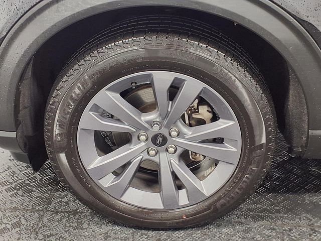 Certified 2024 Ford Explorer XLT w/ Equipment Group 202A image 10