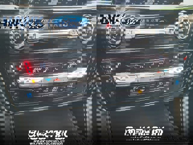 Certified 2021 Ford Explorer Platinum w/ Equipment Group 601A image 17