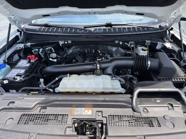 Certified 2025 Ford Expedition Max Platinum AWD/4WD image 9