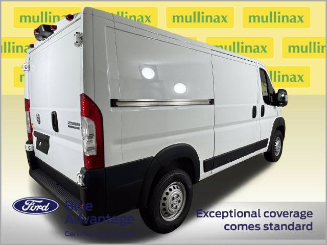 Used 2025 RAM ProMaster 2500 w/ Convenience Group FWD image 4