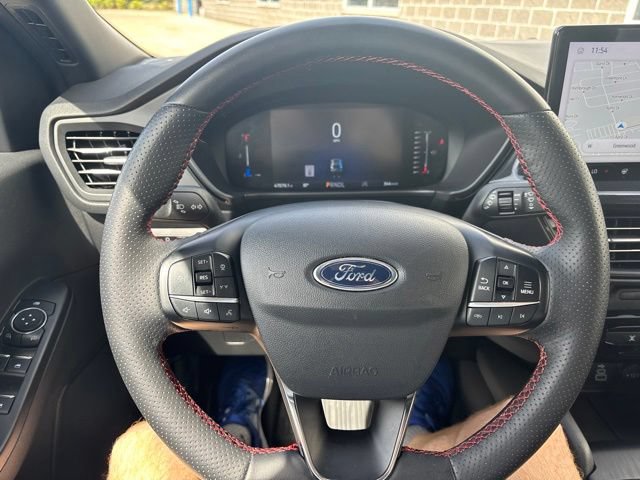 Certified 2024 Ford Escape ST-Line w/ Tech Pack #1 AWD/4WD image 18