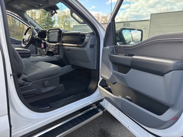 Certified 2024 Ford F150 XLT w/ Mobile Office Package image 17