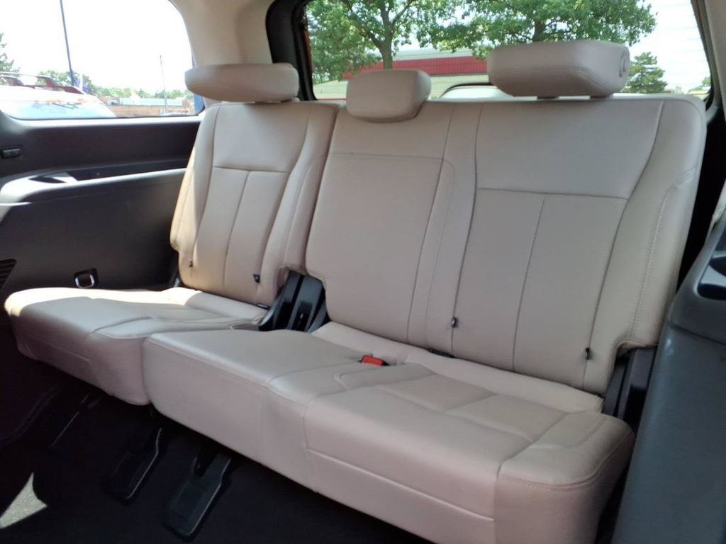 Certified 2023 Ford Expedition XLT AWD/4WD image 11