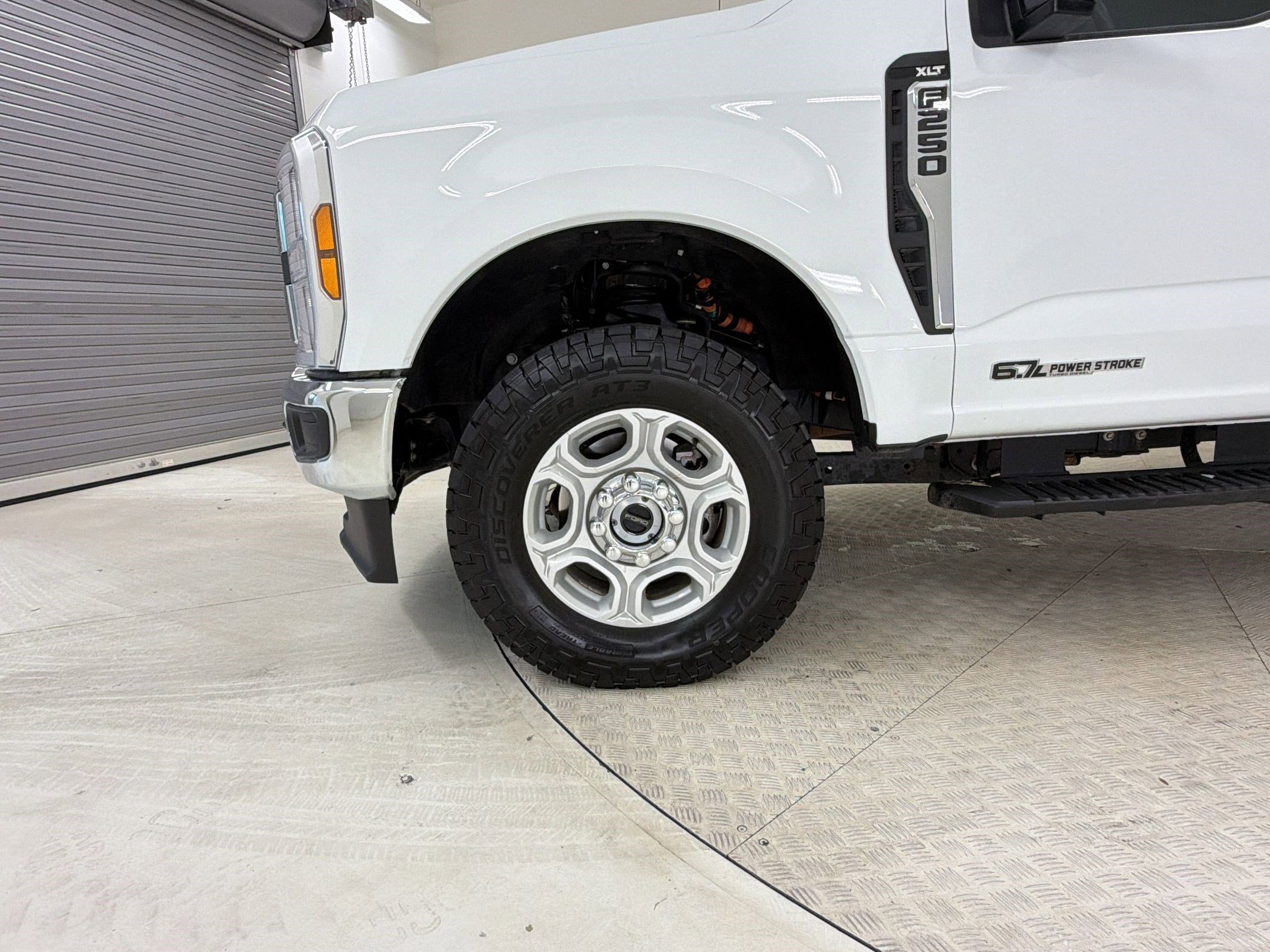 Certified 2025 Ford F250 XLT w/ FX4 Off-Road Package AWD/4WD image 11