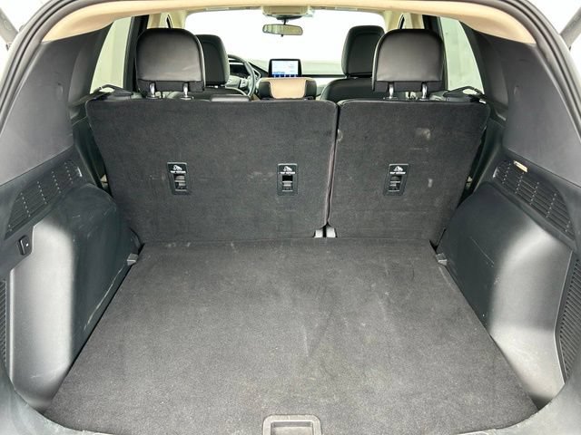 Certified 2020 Ford Escape SEL FWD image 11