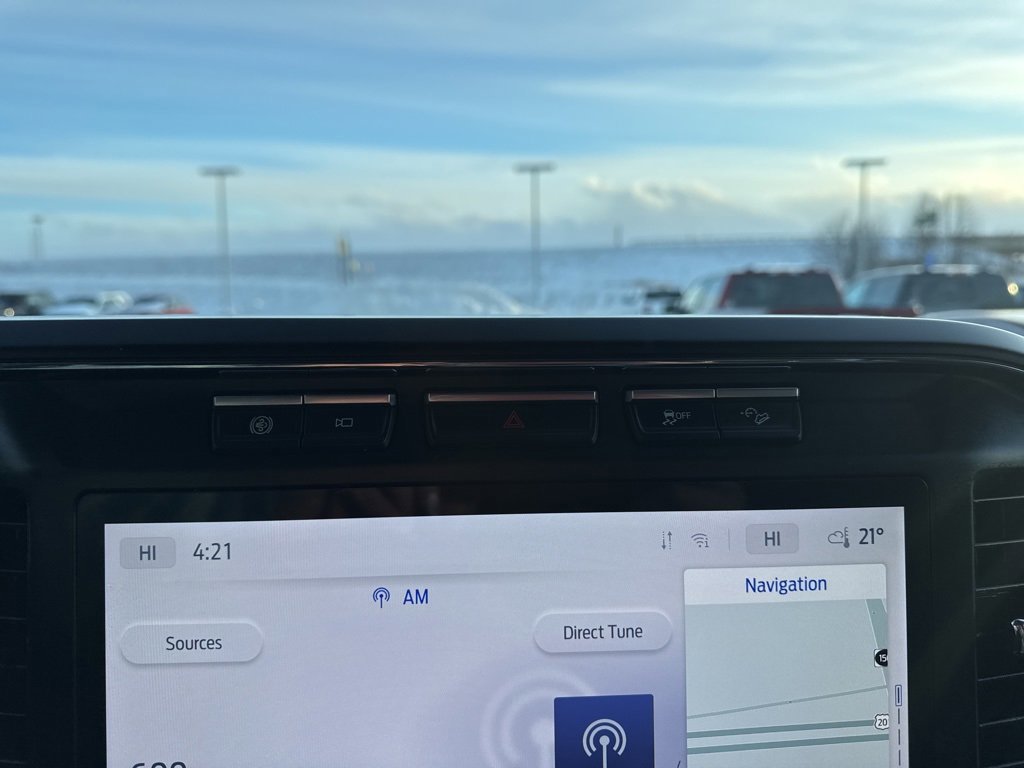 Certified 2024 Ford F350 Lariat w/ Chrome Package image 26