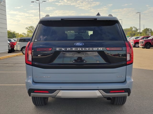 Certified 2025 Ford Expedition Max Platinum w/ Driver's Package AWD/4WD image 6