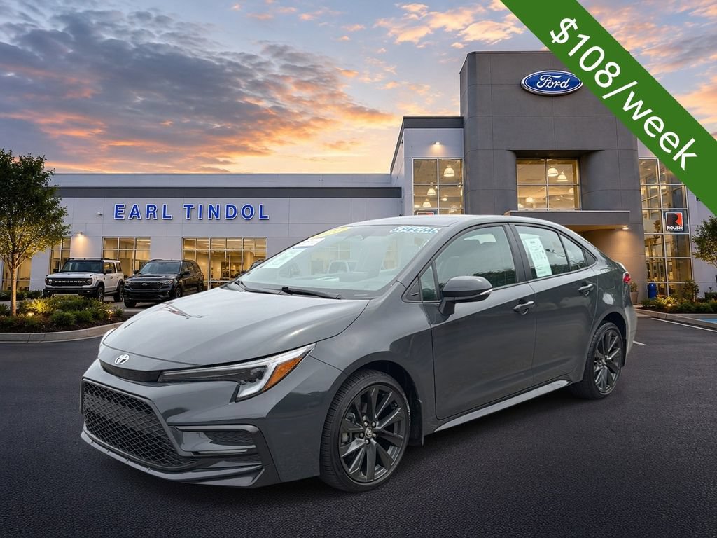 Used 2025 Toyota Corolla SE FWD image 5