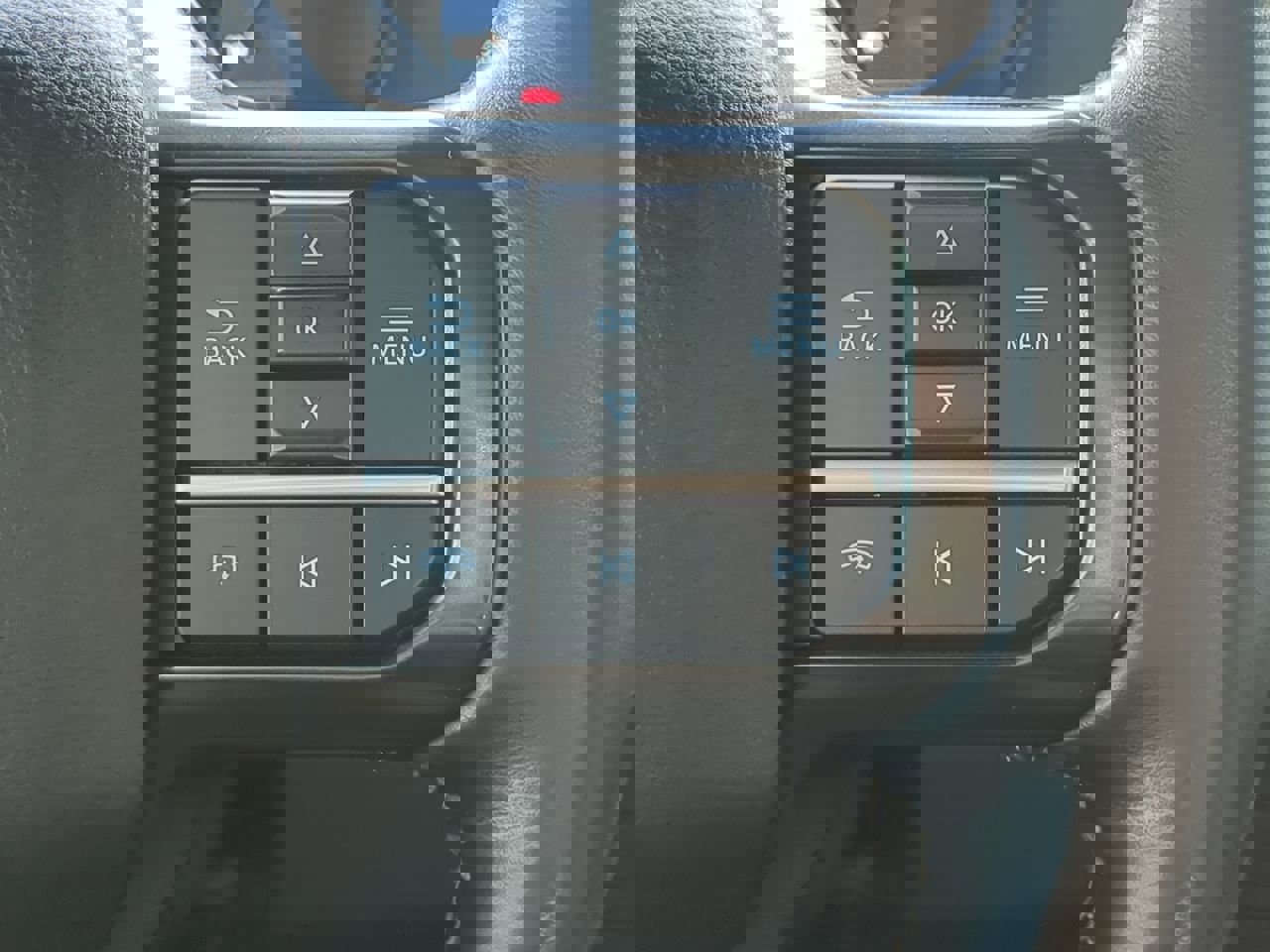 Certified 2024 Ford F250 Platinum image 24