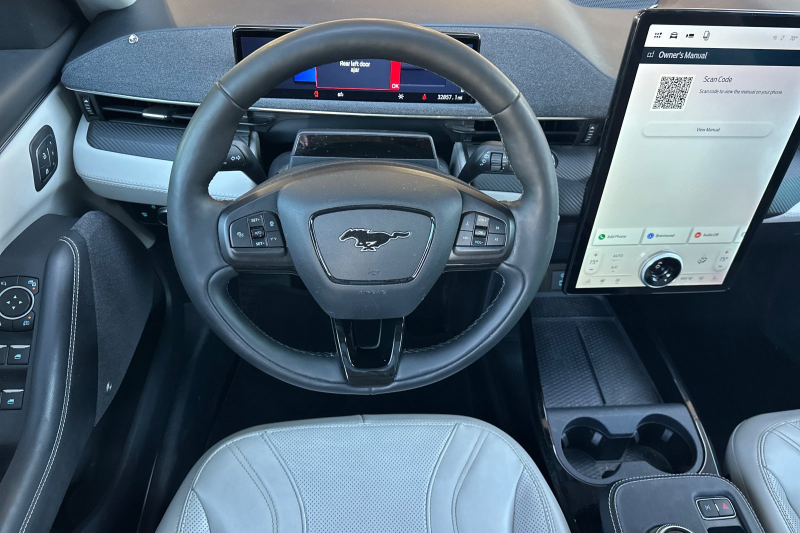 Certified 2021 Ford Mustang Mach-E Premium AWD/4WD image 13