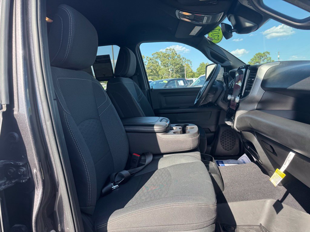 Used 2025 RAM 2500 Tradesman AWD/4WD image 16
