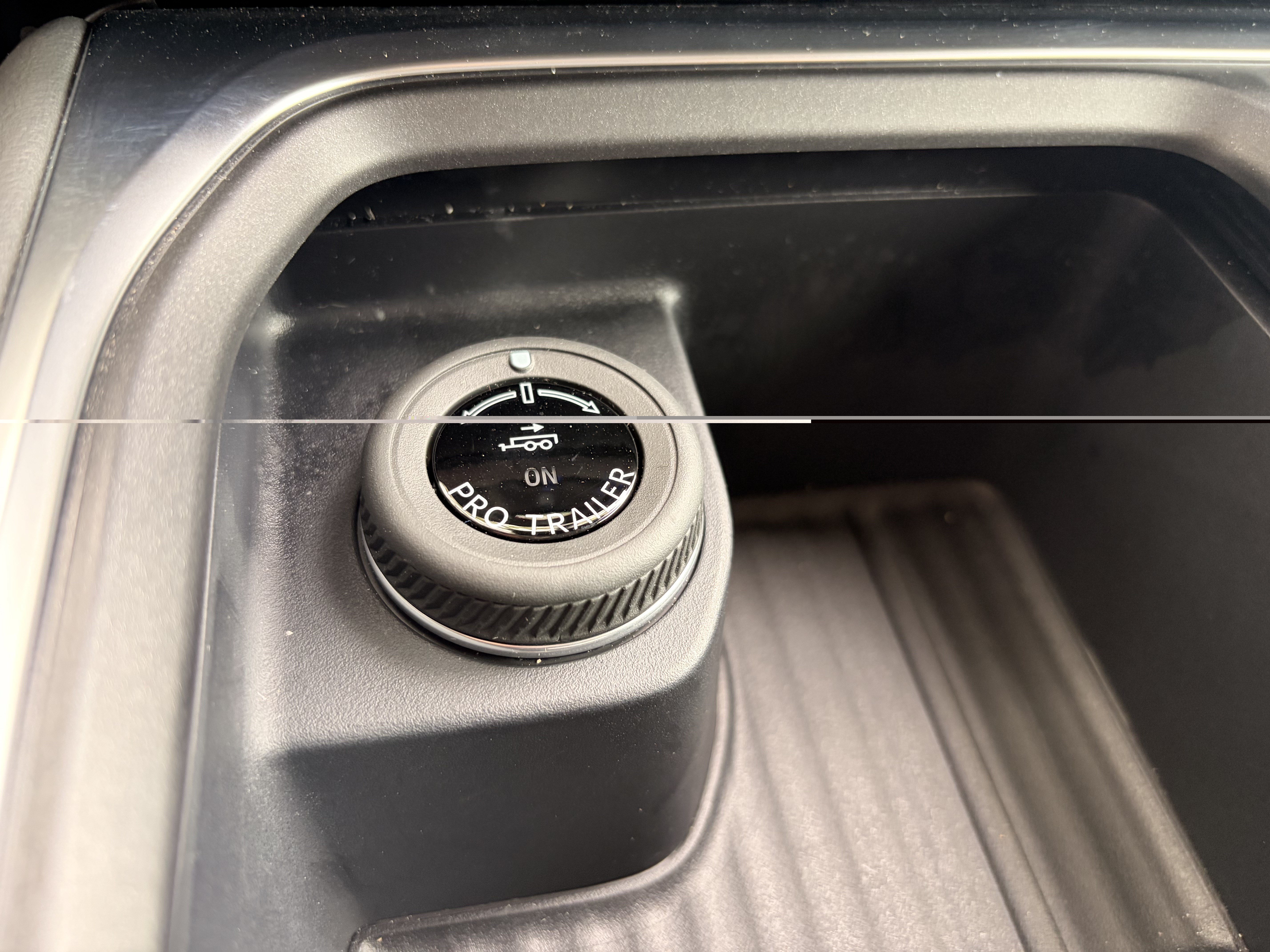 Certified 2025 Ford Expedition Active RWD image 23
