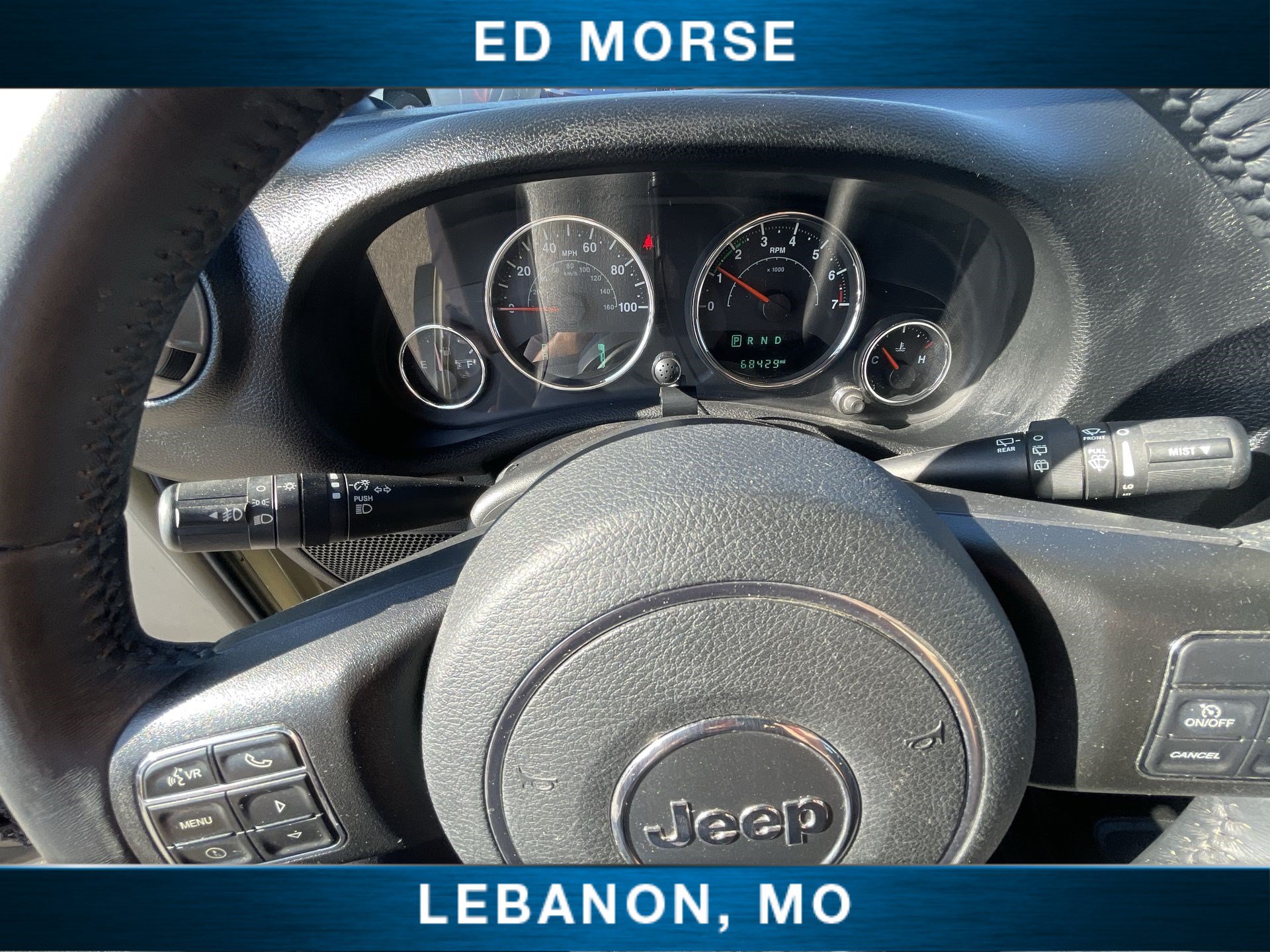 Used 2018 Jeep Wrangler Sport AWD/4WD image 11