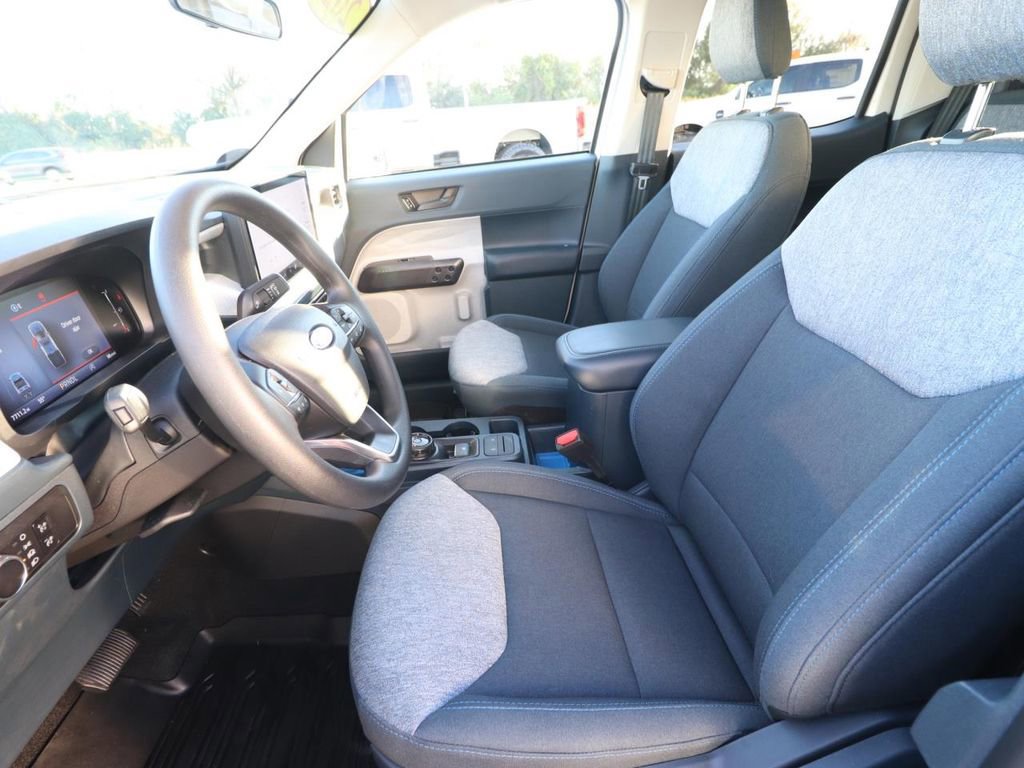 Certified 2025 Ford Maverick XLT w/ Equipment Group 302A image 8