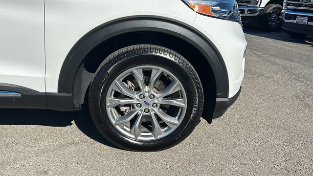 Certified 2022 Ford Explorer Limited w/ Class IV Trailer Tow Package image 11