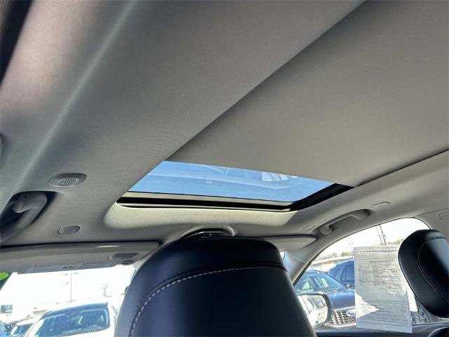 Used 2021 Jeep Grand Cherokee L Limited w/ Trailer Tow Group (B) image 17