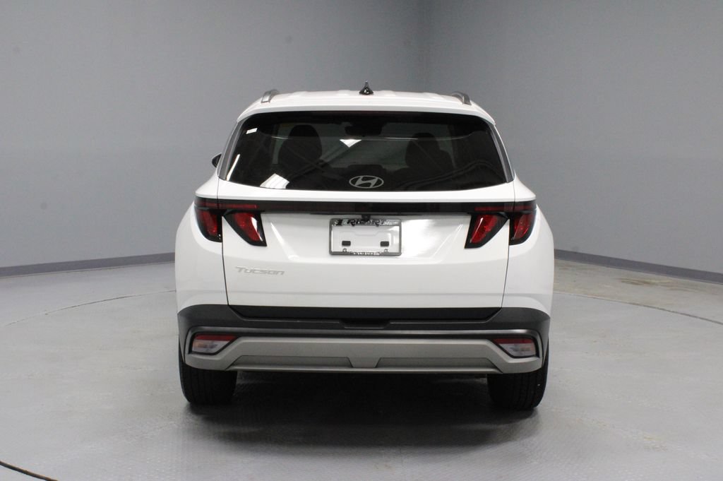 Used 2025 Hyundai Tucson SEL FWD image 9