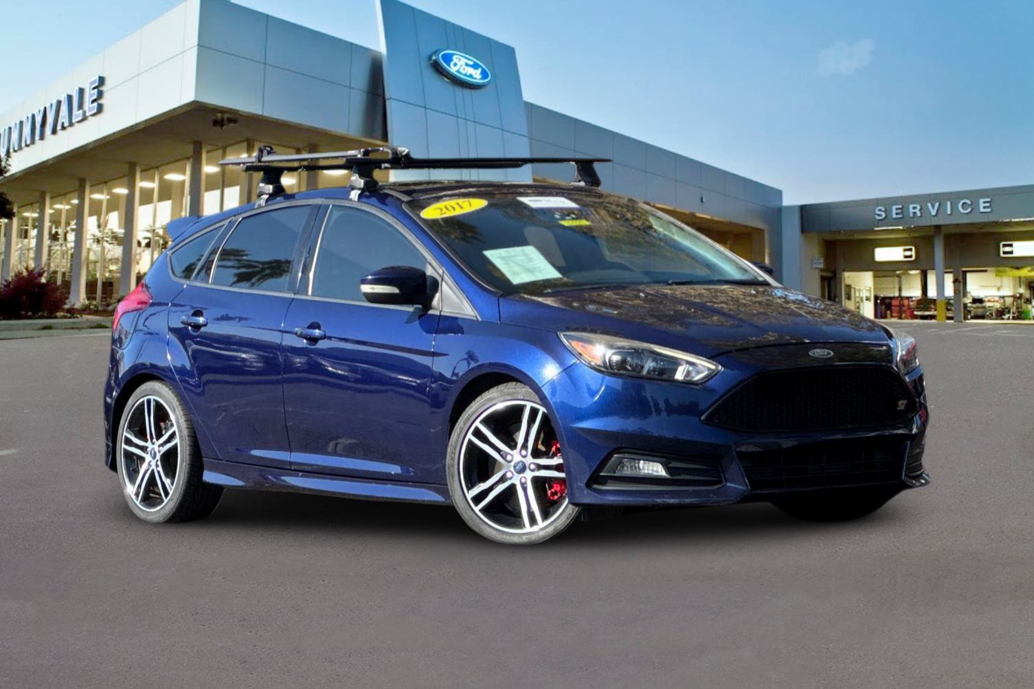 Certified 2017 Ford Focus ST w/ Equipment Group 401A FWD image 2