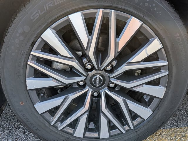 Used 2024 Nissan Altima 2.5 SV FWD image 10