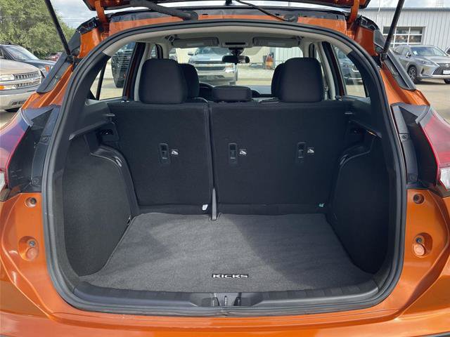 Used 2023 Nissan Kicks SV FWD image 36