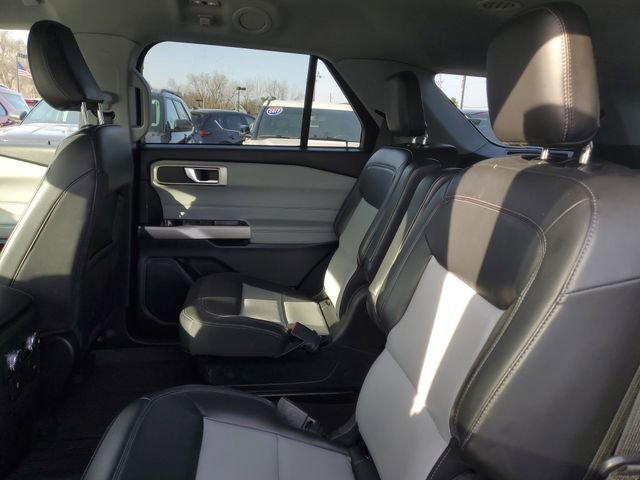 Certified 2022 Ford Explorer XLT w/ Equipment Group 202A image 23