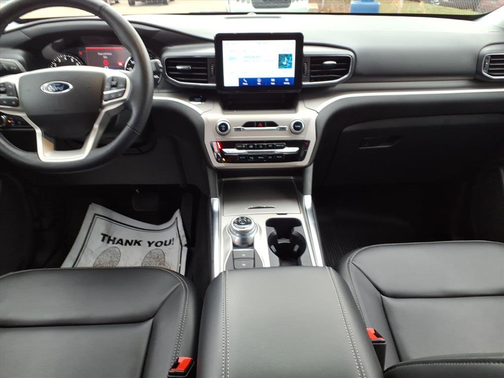 Certified 2023 Ford Explorer XLT w/ Equipment Group 202A image 14