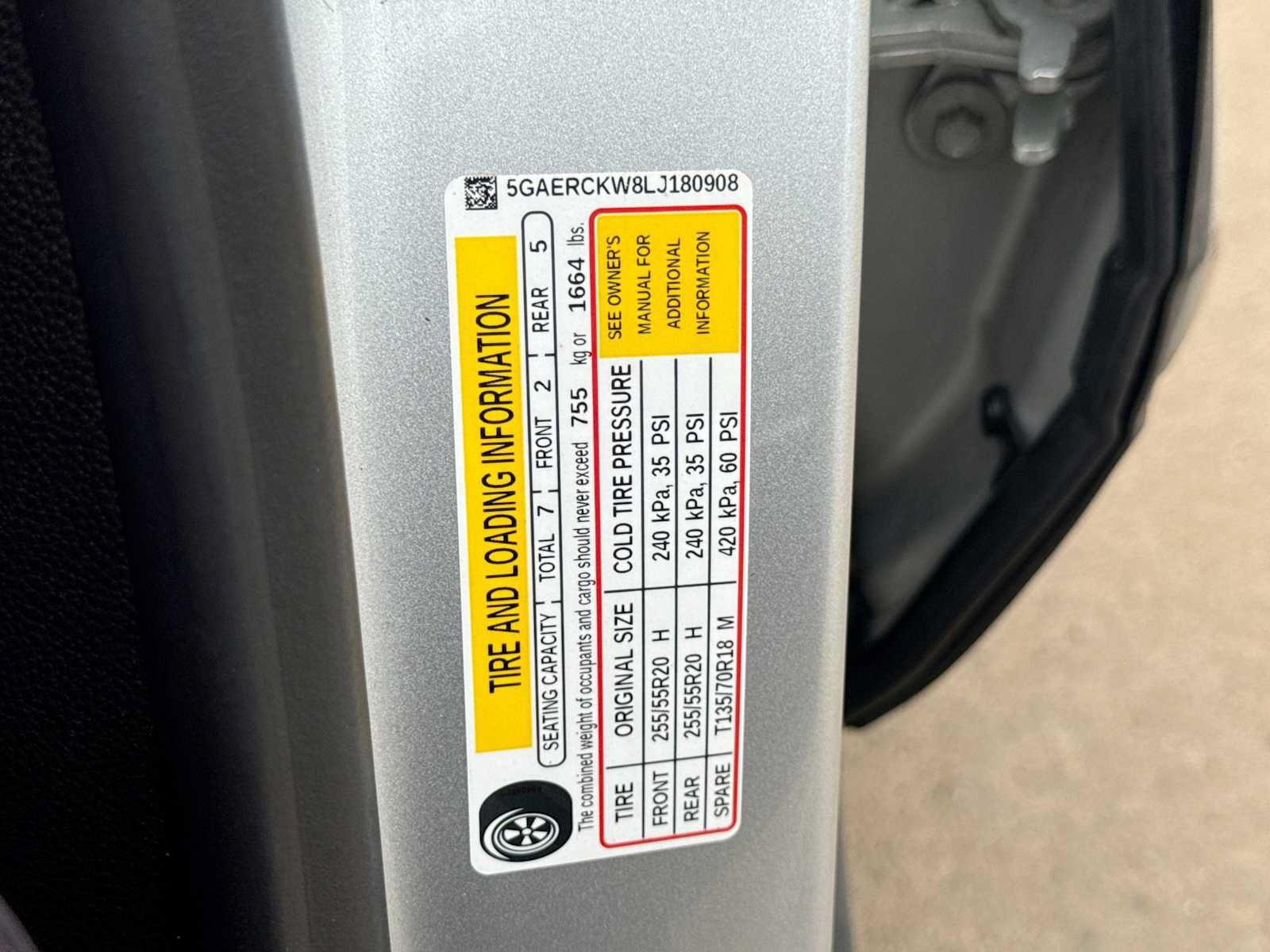 Used 2020 Buick Enclave Premium w/ Sun and Sites Package FWD image 35