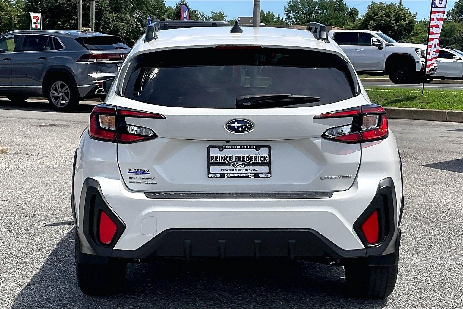 Used 2024 Subaru Crosstrek 2.0i Premium AWD/4WD image 4