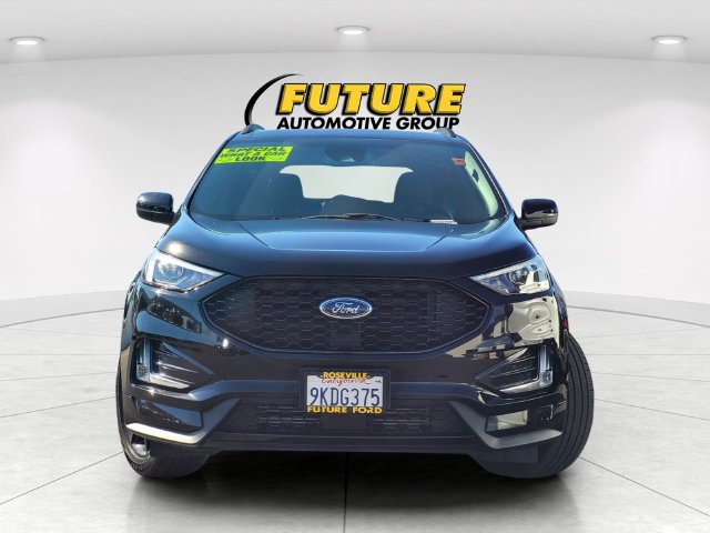 Certified 2024 Ford Edge ST-Line AWD/4WD image 2