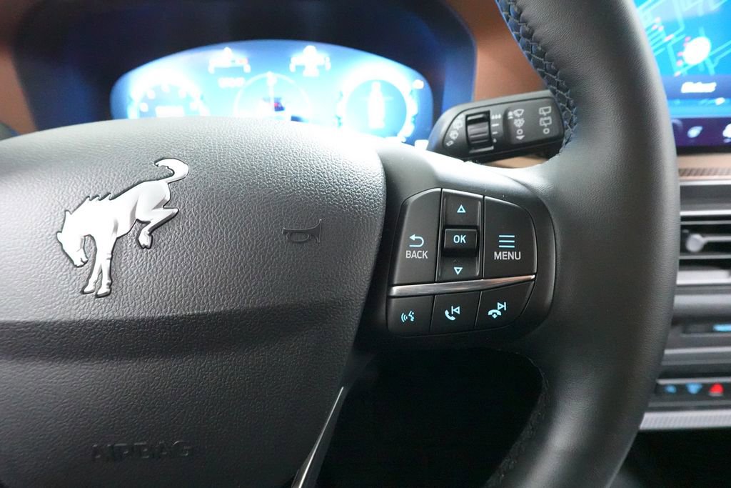 Certified 2025 Ford Bronco Sport Outer Banks w/ Outer Banks Tech Package+ AWD/4WD image 14