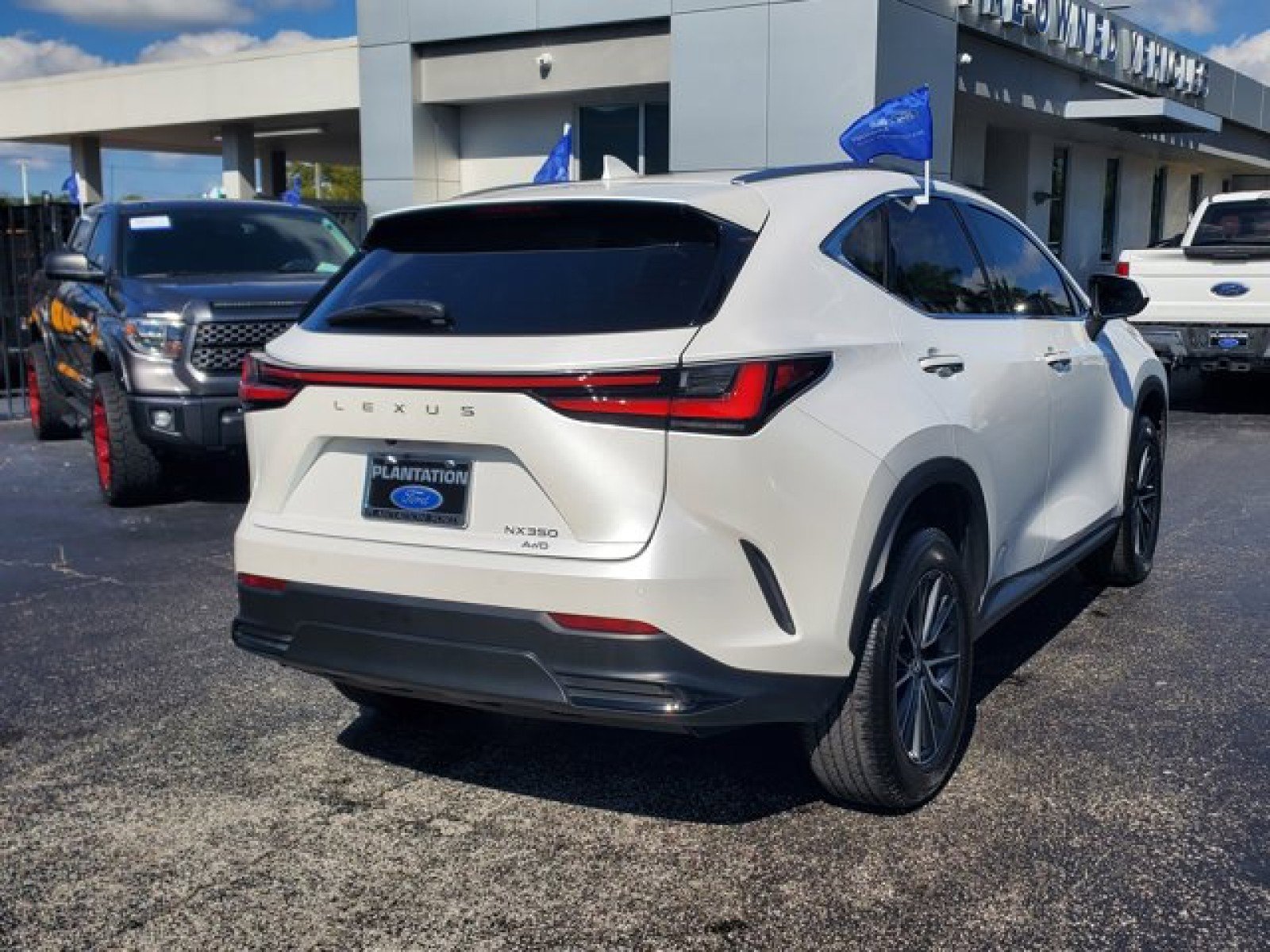 Used 2023 Lexus NX 350 AWD w/ Premium Package image 7