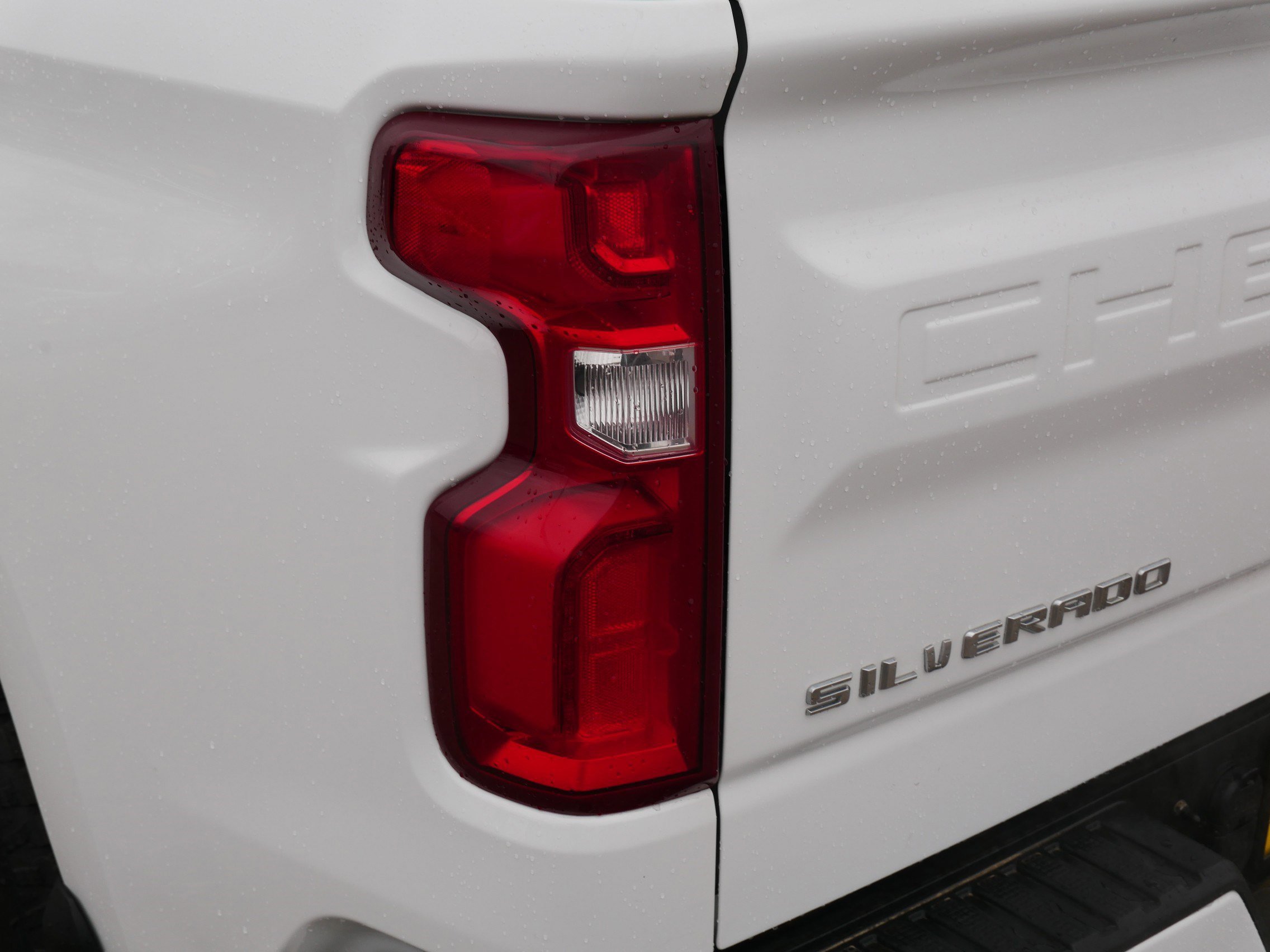 Used 2021 Chevrolet Silverado 1500 RST image 17