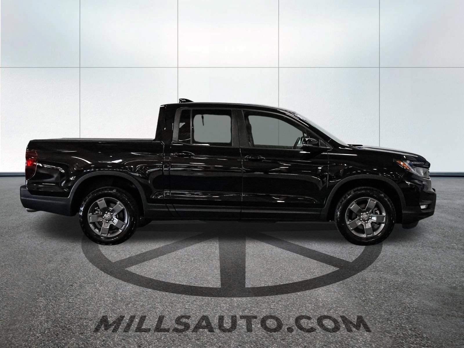 Used 2024 Honda Ridgeline TrailSport image 9