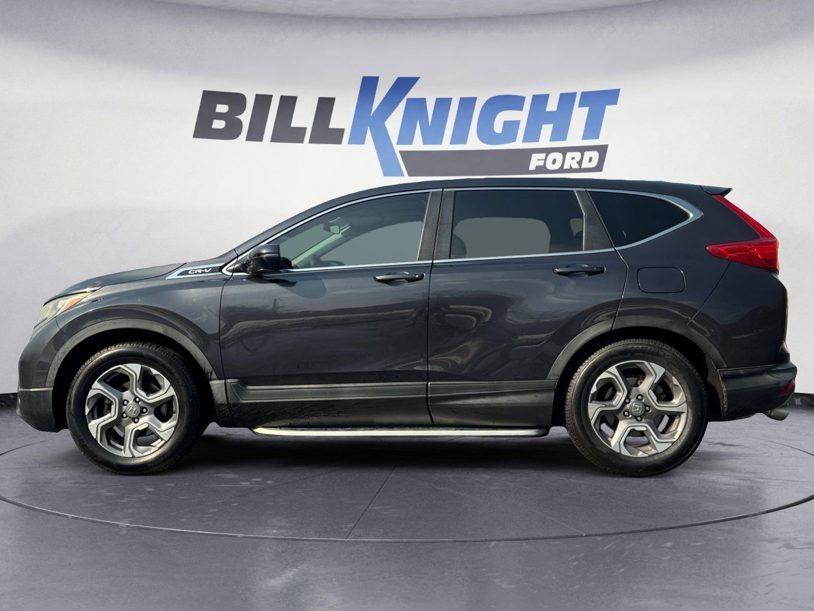 Used 2017 Honda CR-V EX image 2