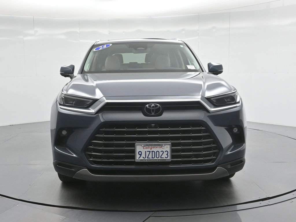 Used 2024 Toyota Grand Highlander Limited image 28