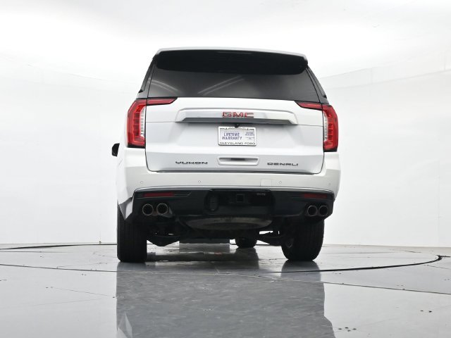 Used 2023 GMC Yukon Denali AWD/4WD image 46