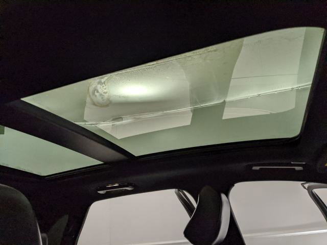 Certified 2021 Ford Edge ST-Line image 22