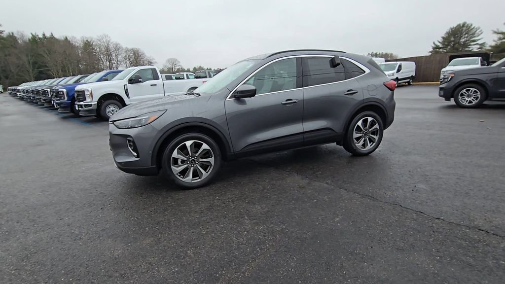 Certified 2023 Ford Escape Platinum w/ Premium Technology Package AWD/4WD image 15