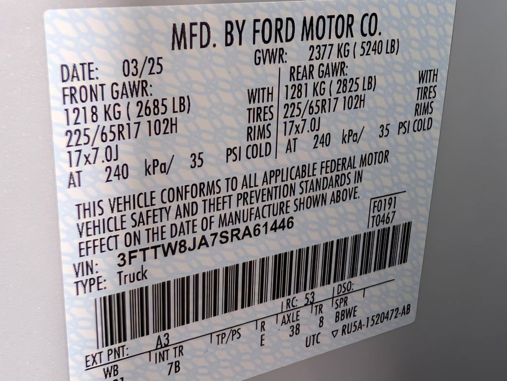 Certified 2025 Ford Maverick XLT w/ XLT Luxury Package AWD/4WD image 28