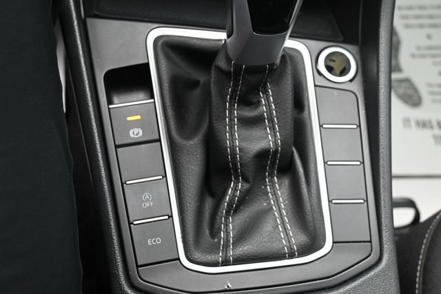 Used 2025 Volkswagen Jetta Sport FWD image 14
