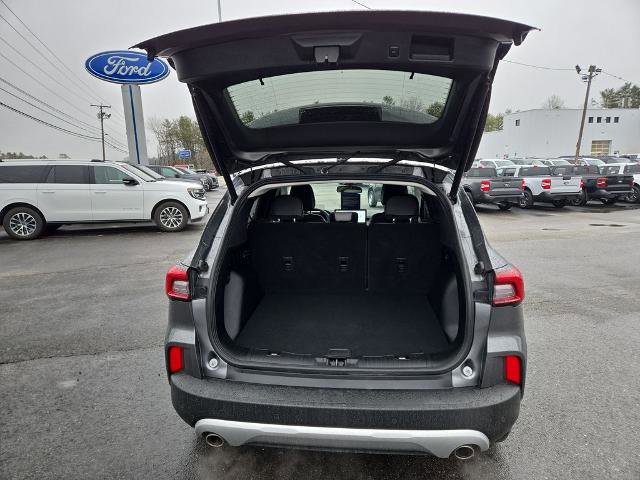 Certified 2023 Ford Escape Platinum w/ Premium Technology Package image 11