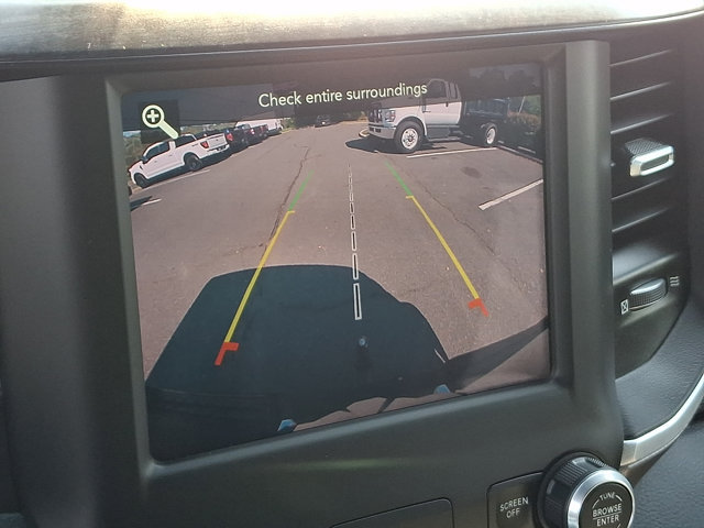 Used 2021 RAM 1500 4x4 Crew Cab image 24