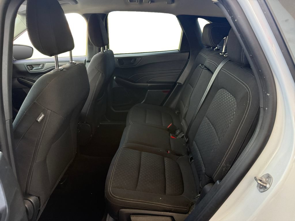 Certified 2025 Ford Escape Active w/ Cold Weather Package FWD image 18